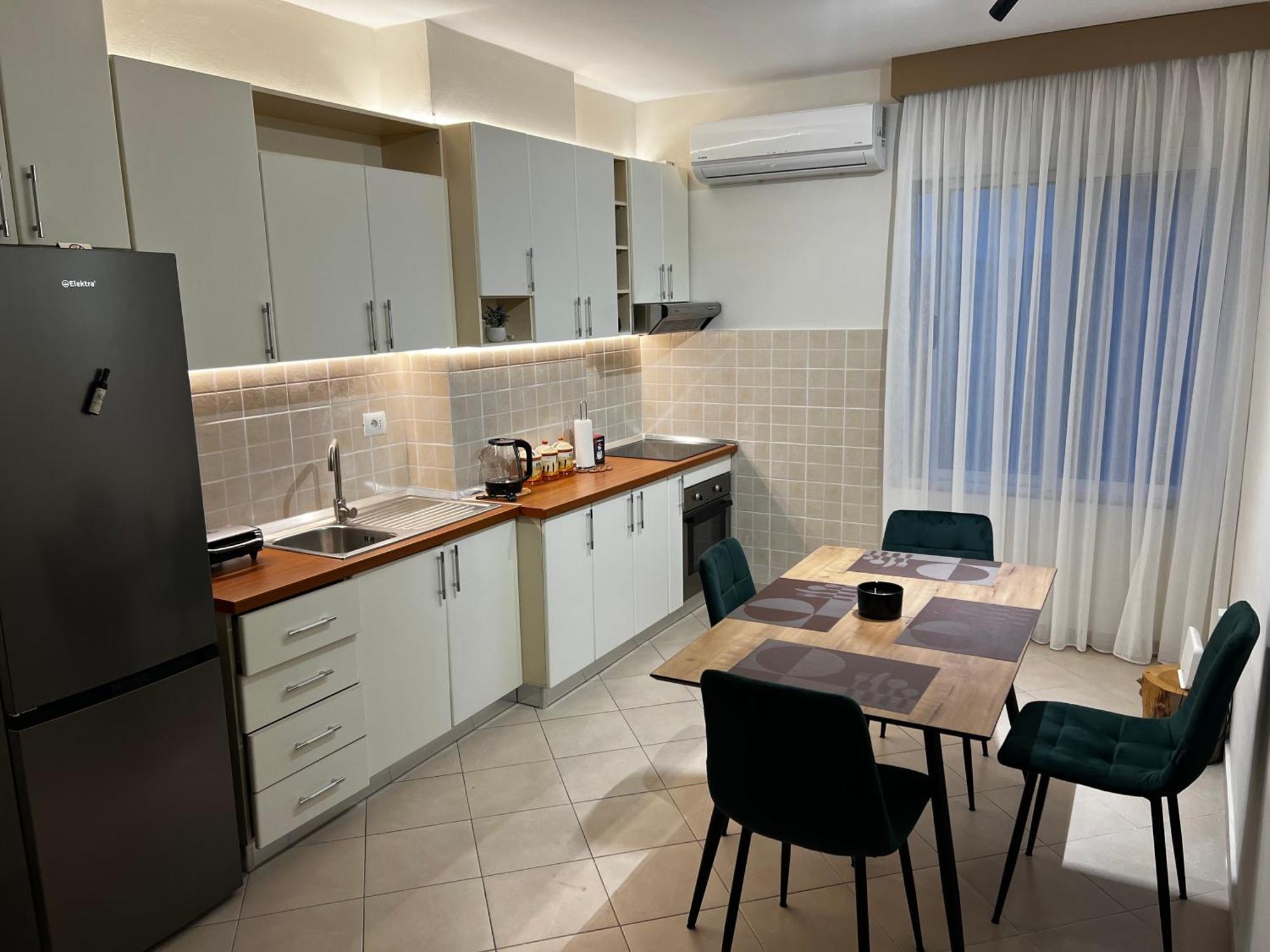 Sunset Charm Retreat With Panorama View Apartment Tirana