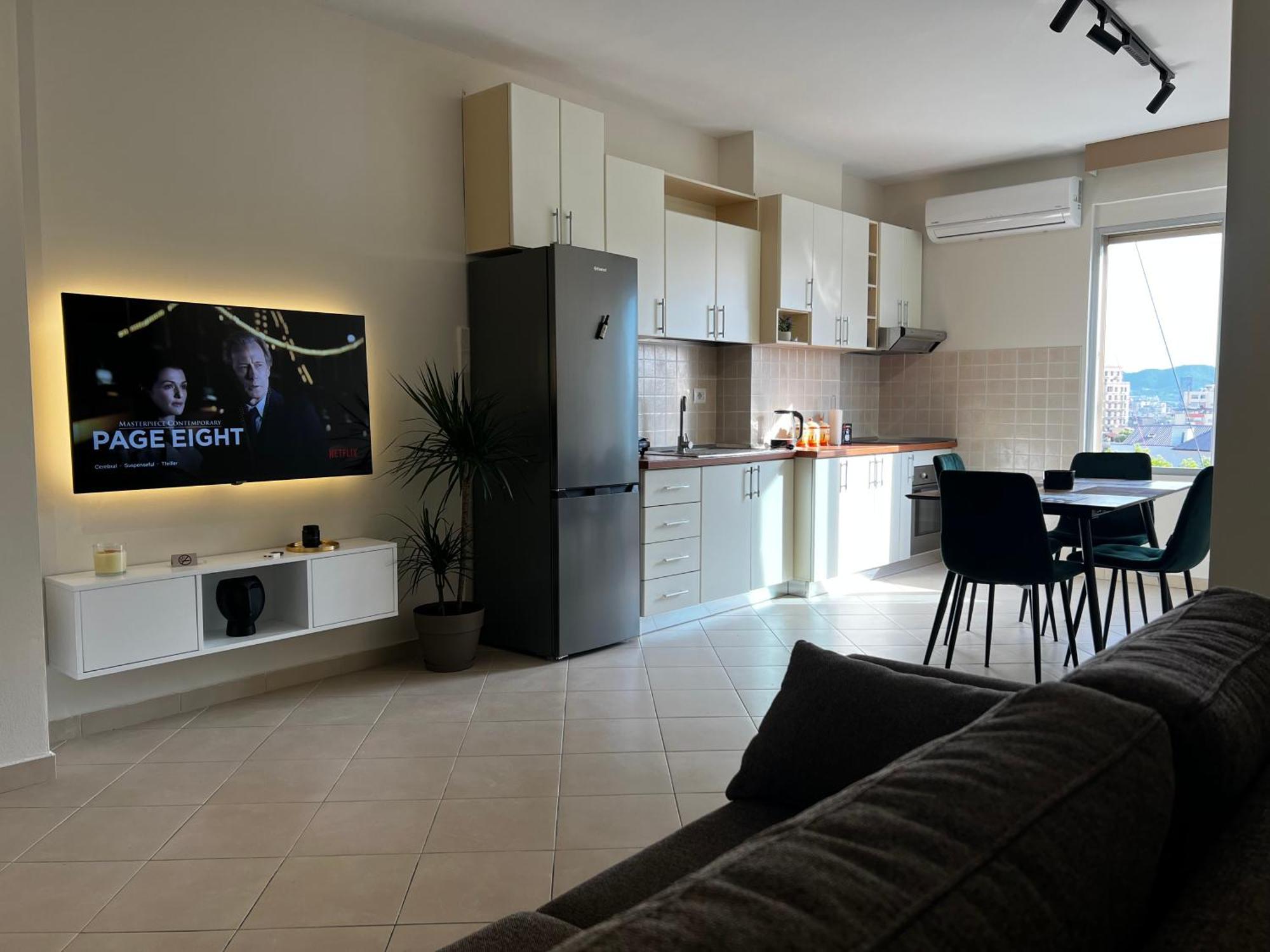 Sunset Charm Retreat With Panorama View Tirana