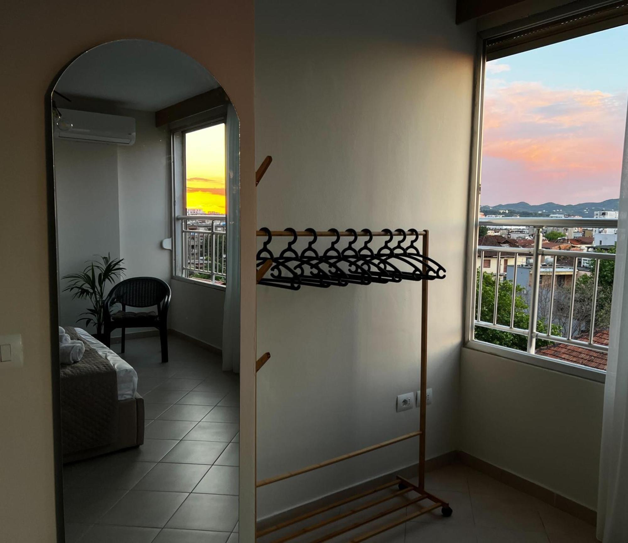 Sunset Charm Retreat With Panorama View *