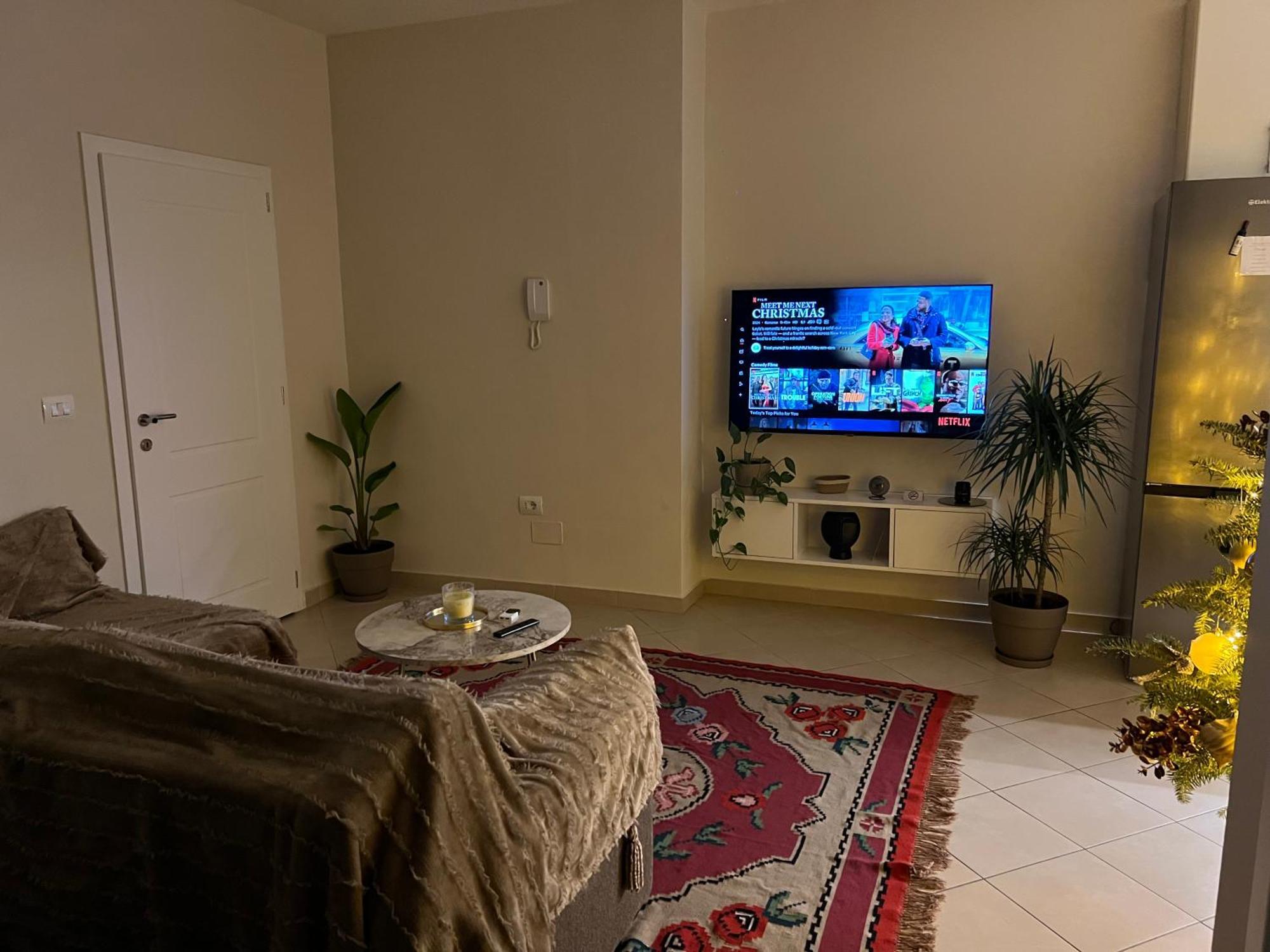 Sunset Charm Retreat With Panorama View Appartamento Tirana